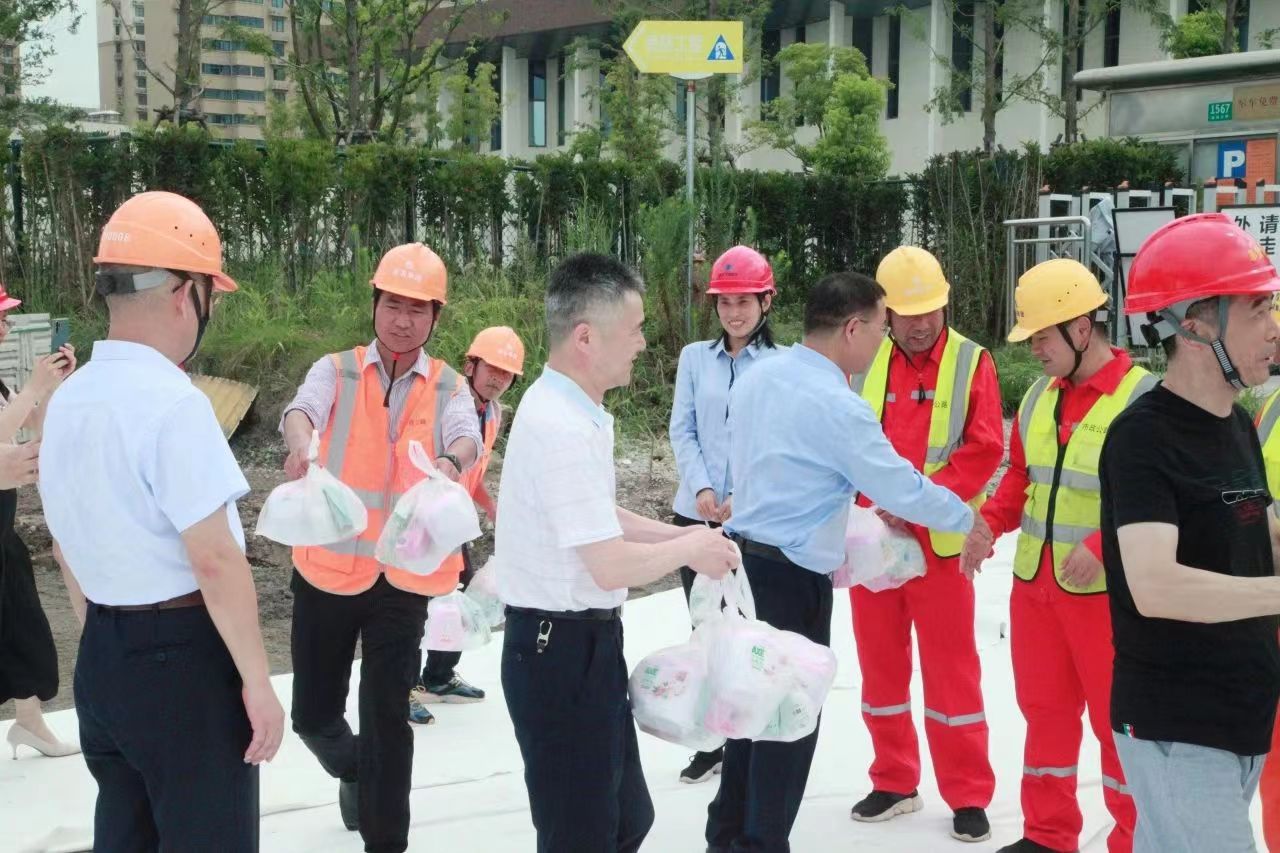 一线慰问